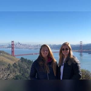 Meet your Posher, Caitlin